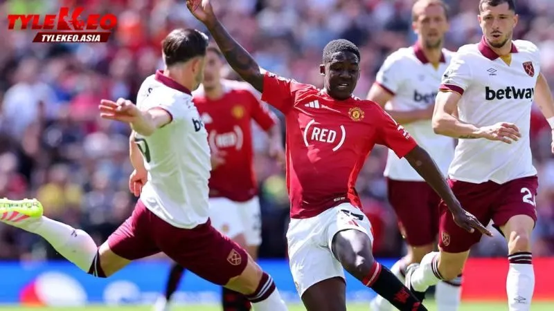 Soi Kèo Manchester United vs West Ham United, 06h00 Ngày 27/7: Quỷ Đỏ Chạy Đà Trước Mùa Giải Mới Kobbie Mainoo trong đội hình Manchester United vs West Ham