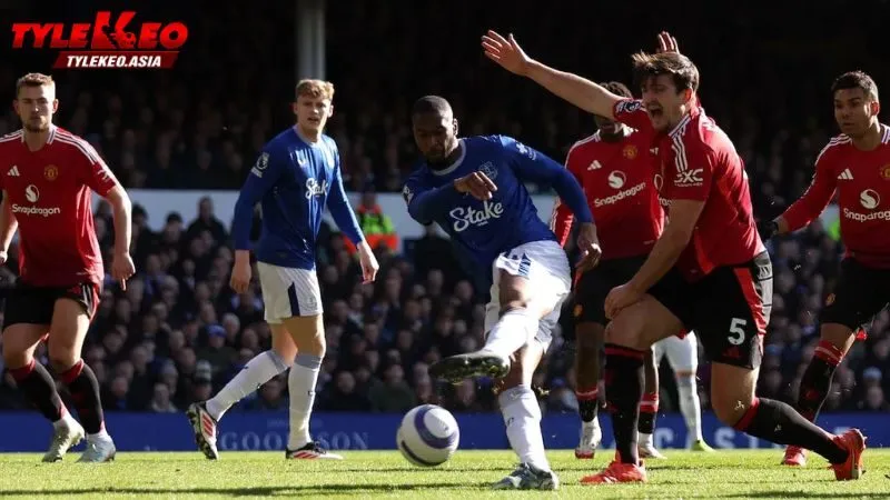 Soi Kèo Manchester United vs Everton, 04h00 Ngày 04/08: Trận Cầu Đáng Xem Nhất Premier League Summer Series 2025 MU vs Everton trận đấu quyết định ngôi vô địch Premier League Summer Series 2025